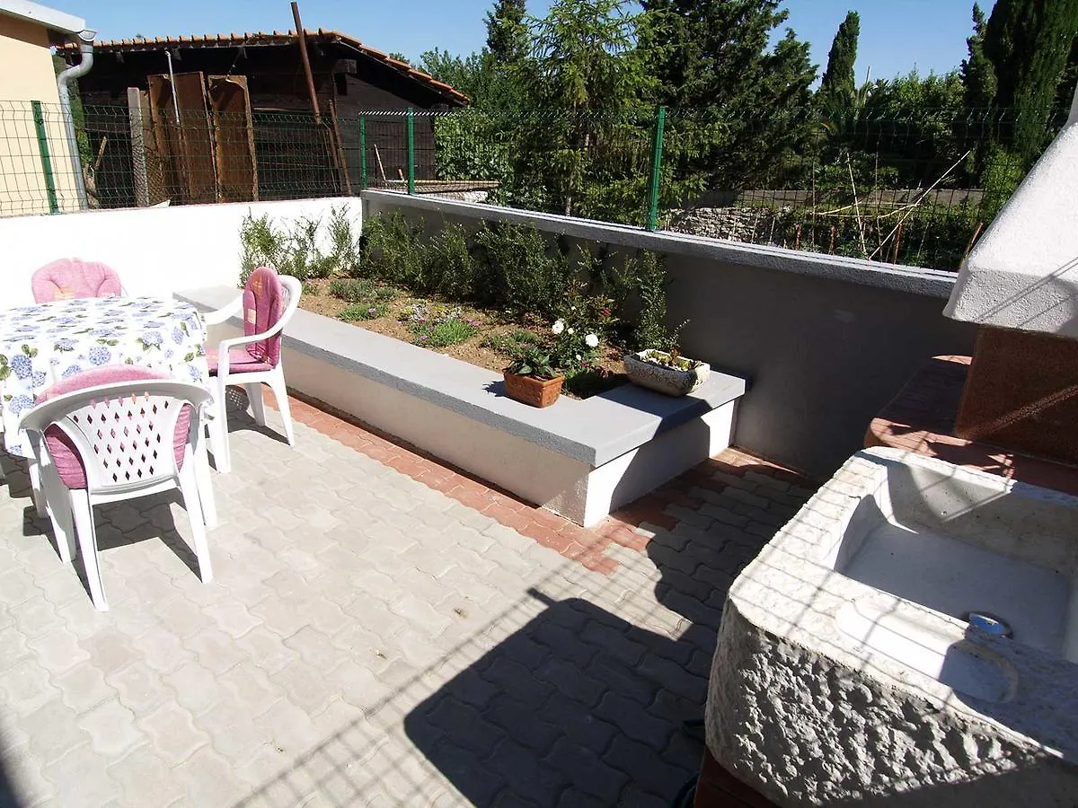 Federica A2+1 Apartment Veli Losinj Croatia
